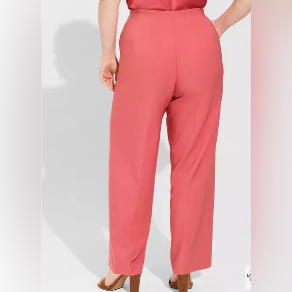 Torrid Pull-On Wide Leg Studio High-Rise Pant Salmon Women’s 2X (Torrid size 2) - Picture 2 of 10